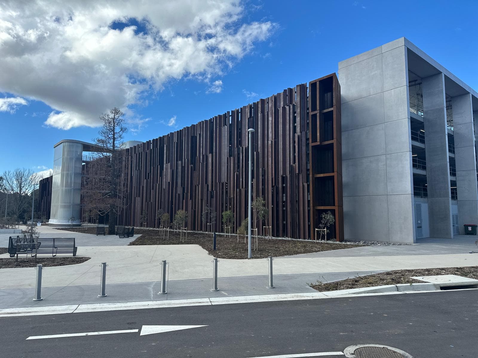 John Gorton Campus Carpark, Barpa